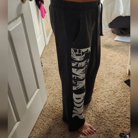 PINK - VINTAGE BOYFRIEND SWEATS SZ SM - Picture 2 of 7